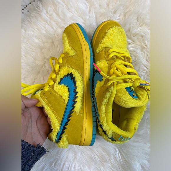Nike SB Dunk Low x Grateful Dead Bears Opti Yellow / size 6 - Picture 5 of 12